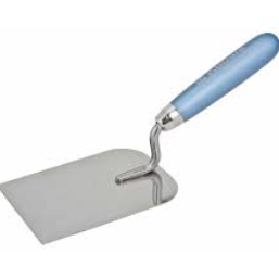 WebShopSynch-M2E2T2v2J2v2D2d2M2hrD2M2MuduD2y0AuJrD0D0A2yrMri7J0Muirh7E0JrT0d0-ZLICA2060MM.png Žlica zidarska, 60mm, inox, drvena drška - Slika 1